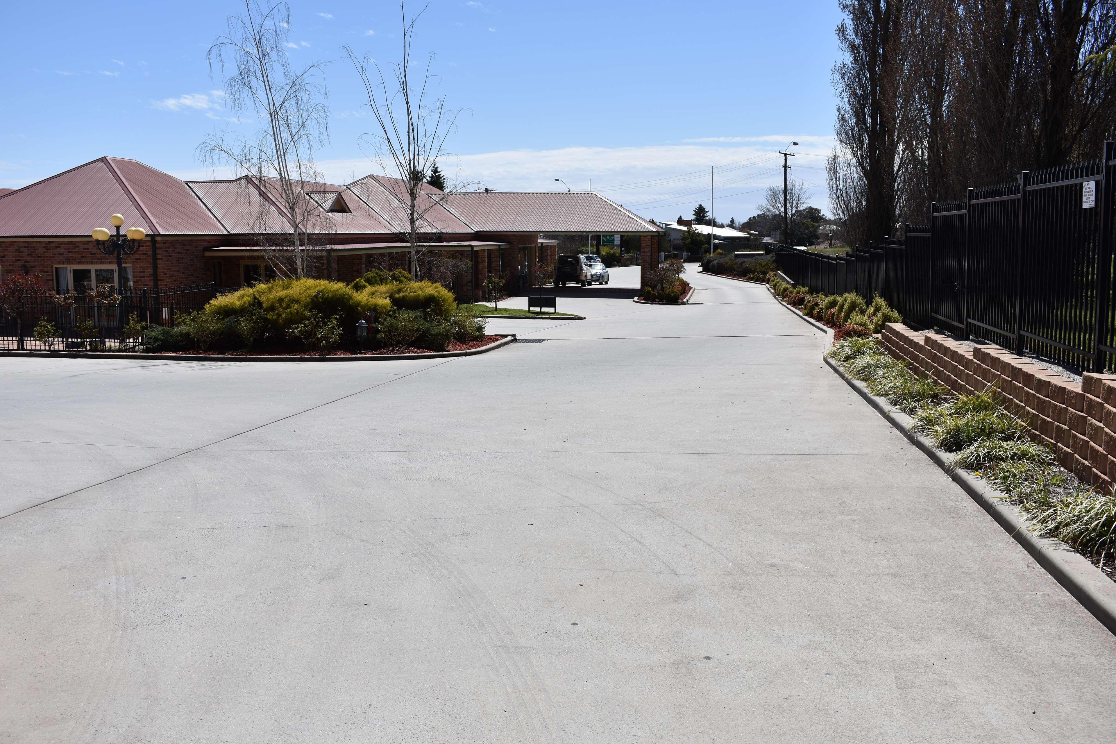 Best Western Plus Ambassador Orange Exterior foto